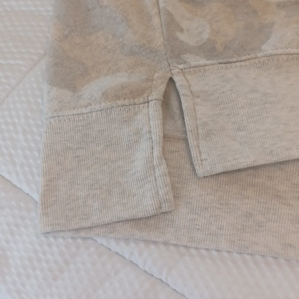 ☀️Ocean Drive Camo Sweatshirt - Picture 8 of 8